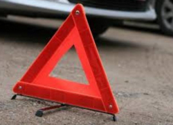 На воронежской трассе в ДТП с грузовиком погибли два человека