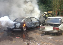 В Воронеже сгорела очередная иномарка