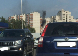 Из горящей квартиры на воронежских «Крестах» эвакуировали 6 человек