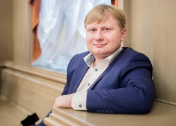Воронежский общественник разгромил идею бесплатных парковок у школ и больниц
