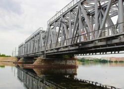 Тело погибшего от удара током воронежца подняли из воды