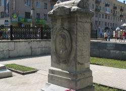 157 лет назад в Воронеже открыли мемориальный памятник Ивану Никитину