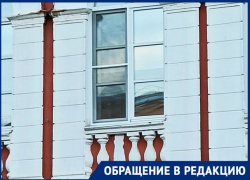 Старинную лепнину исторического Дома офицеров сменили на рисунки в Воронеже