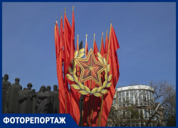 Скульптуры павших, стела, стена памяти: как выглядит площадь Победы перед 9 мая в Воронеже