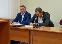 Депутат Роман Жогов, которого обвиняют в мошенничестве, отмечает 47-летие в Воронеже