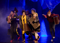 Погоня за мечтой: трогательную клоунаду показали воронежцам