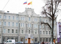 В мэрии в отставку ушел третий представитель строительного клана Воронежа