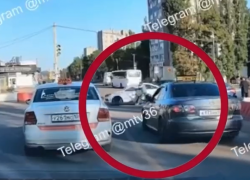 Сбил и бросил: на видео попал наезд на велосипедиста в Воронеже 