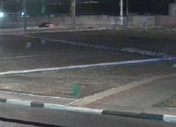 Опубликовано видео, как сотрудник ДПС сбивает воронежца на тротуаре