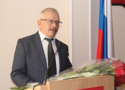 Россошанские депутаты снова захотели единоросса Сисюка