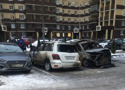 Воронежцы сфотографировали жуткие последствия массового автопожара