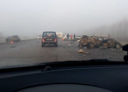 Появилось видео аварии с участием 9 автомобилей на воронежской трассе