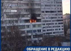 В Воронеже спасатели не смогли подъехать к горящему дому
