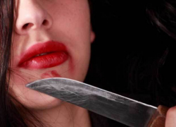 Девушка избежала колонии за убийство своего парня в Воронежской области 