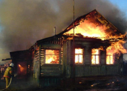 Воронежская учительница сгорела вместе с мужем в своем доме