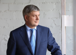 Ветер выборов поднял акции воронежского врио губернатора 