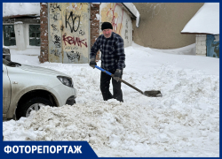 Как Воронеж выживает в снежном плену второй день подряд 