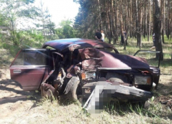 Водитель погиб в кювете после ДТП в Воронеже 