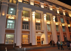 Воронежцы смогут посмотреть старые фотографии Никитинской библиотеки