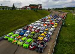 Воронежские автогонщики заняли призовые места на гонках в Казани