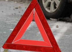 Воронежец на микроавтобусе разбился об ограждение на трассе М-4