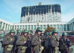 В октябре 93-го ушлого комсомольца Геннадия Макина искали весь день