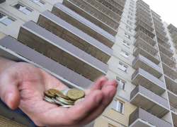 Воронежский парадокс: чиновники тратят на сирот денег больше, а квартир покупают им всё меньше