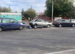 Полицейские рассказали подробности ДТП с зажатым между машинами воронежцем 
