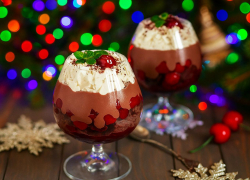 Что приготовить к Новому году: трайфл "Вишневый подарок"