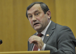 Главный коммунист Воронежа получил из рук губернатора-«единоросса» знак отличия