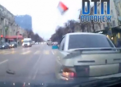 На видео попал момент ДТП в Воронеже с отказавшими тормозами