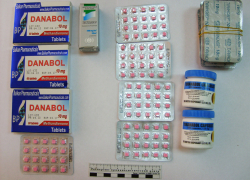 Двое воронежцев занимались продажей анаболиков в фитнес-клубе