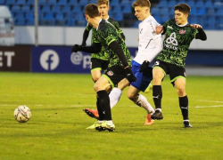 В жарком матче воронежский «Факел» переиграл дома нижнекамский «Нефтехимик»