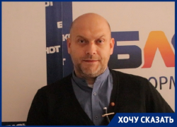 Виталия Шабалатова спросили, крышует ли он горе-бизнесменов