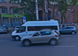 На левом берегу Воронежа юный водитель «Лады» снес на дороге пенсионерку
