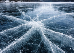 Об опасности тонкого льда на водоемах рассказали воронежцам