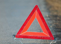 Две 15-летние школьницы попали под колеса автомобилей в Воронеже 