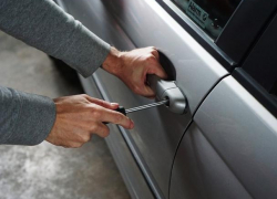 Воронежские полицейские объявили план "Перехват" из-за угонщика иномарки