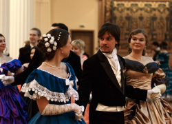 В воронежском Театре оперы и балета пройдет Осенний бал