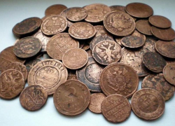 Воронежец потратил 163 тыс рублей на бесполезные монеты