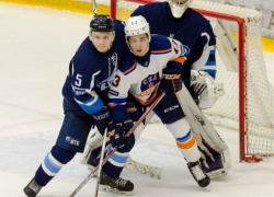 «Динамовцы» принесли удачу – воронежский «Буран» обыграл лидера ВХЛ