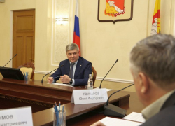 Власти Воронежа пригрозили, что незаконные киоски и павильоны будут сносить без суда