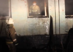 МЧС опубликовало видео пожара в психоневрологическом интернате под Воронежем