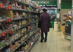Житель Воронежа украл из магазина бутылку дорогого оливкового масла
