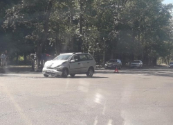 Mitsubishi перевернулась после ДТП на Машмете