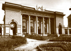 66 лет назад состоялось открытие кинотеатра «Спартак» после разрушений в Воронеже