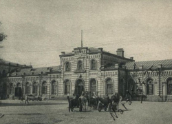Здание главного ж/д-вокзала заложили 156 лет назад в Воронеже