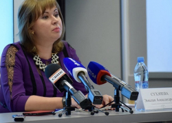 Названа сумма "культурного" мошенничества, в котором подозревают Сухачеву