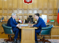 Губернатор Гусев встретился с «позором Воронежа»