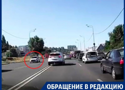 Лихач рискнул правами на глазах у ДПС в Воронеже